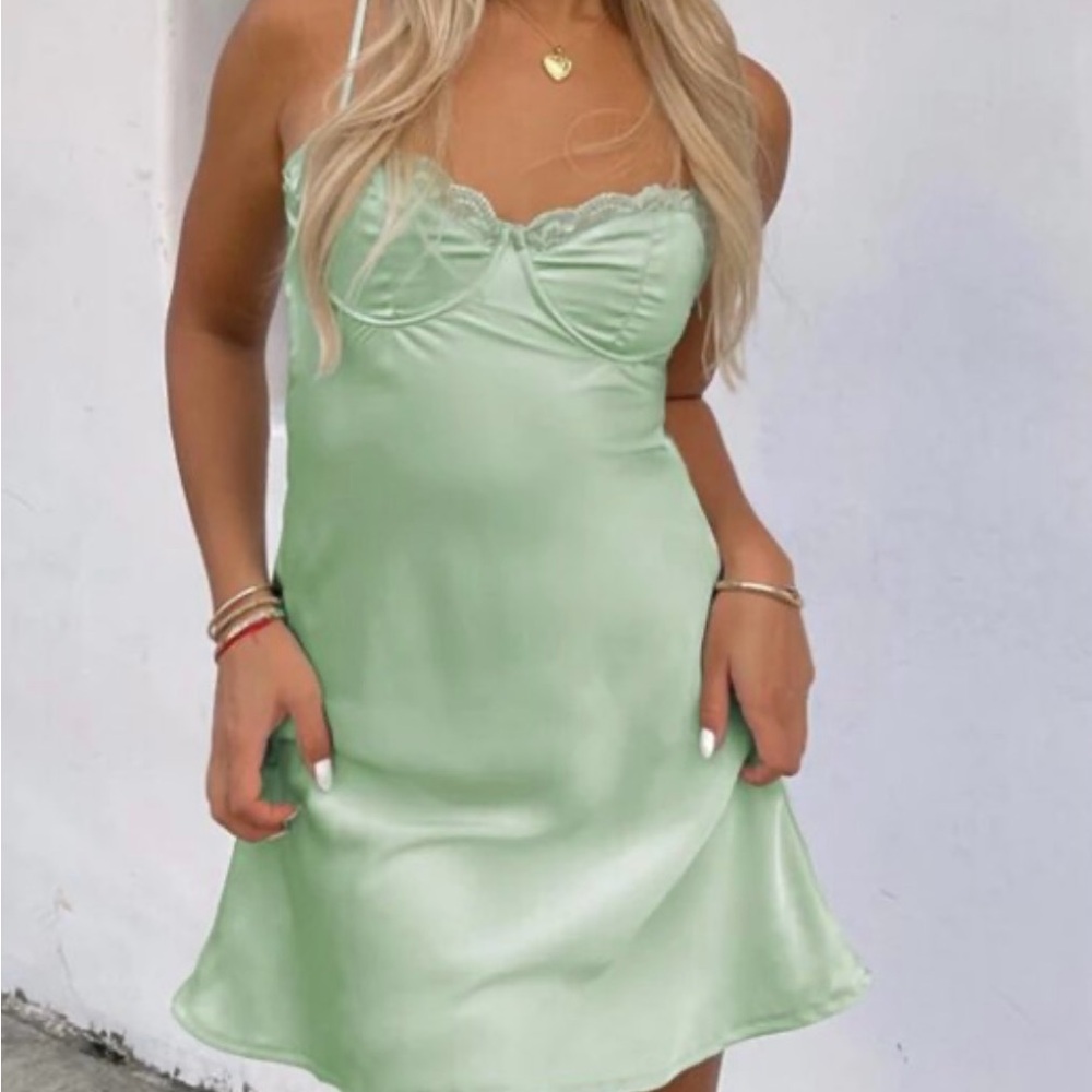 Princess Polly Moniz Mini dress sage US 4 NWT